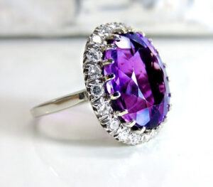 fine jewelry ring, with purple and white gemstones