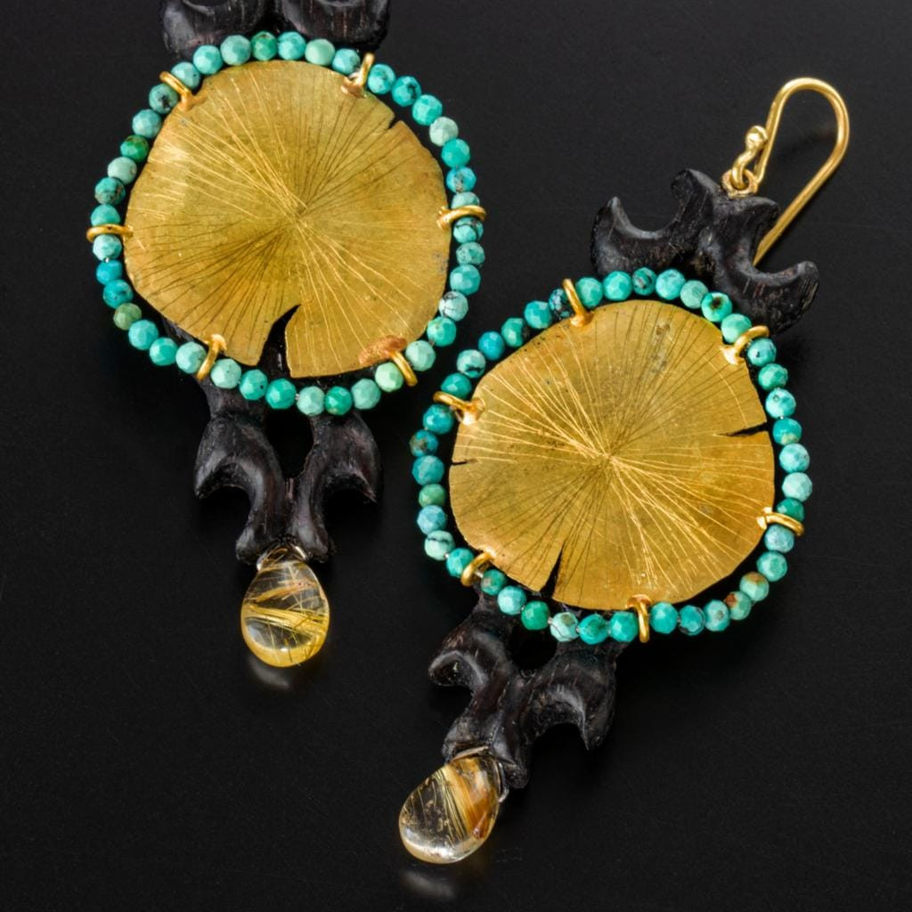 Art jewellery by Ehud Barlev, gold and turquoise-coloured stones, black background