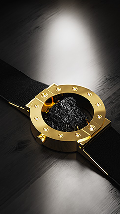 Stone-hold watch, gold. Thumbnail