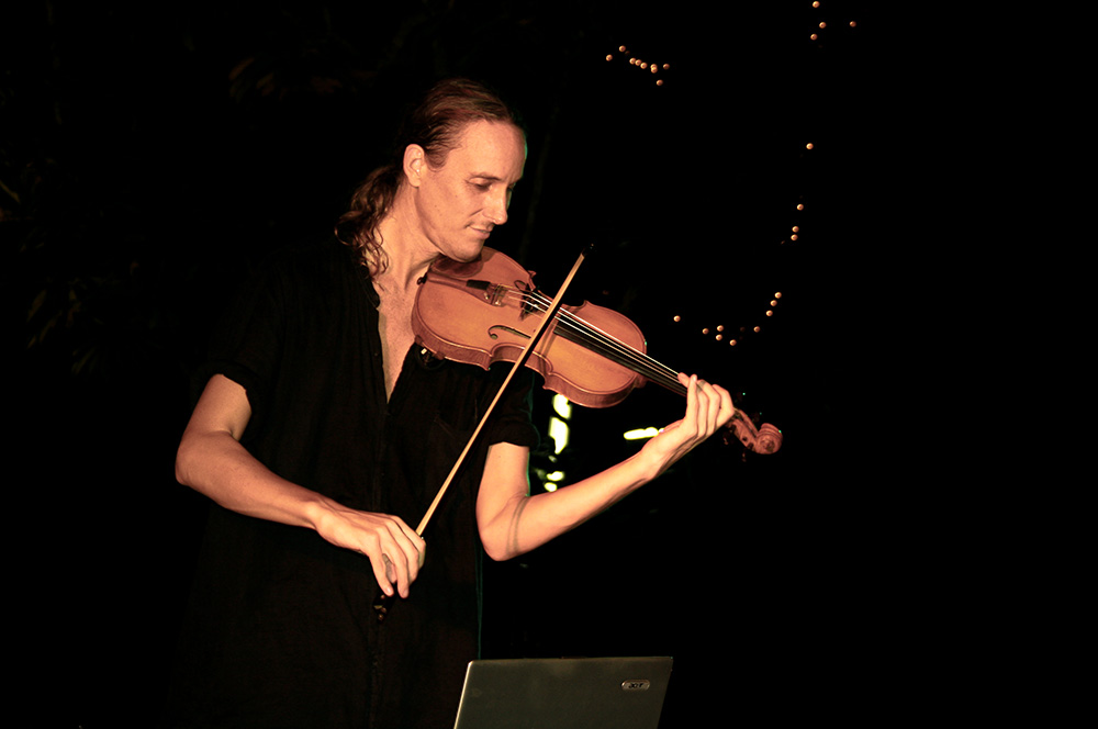 Chris Melchior - violinist